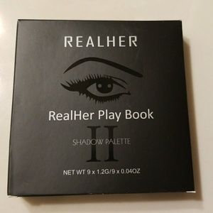 RealHer Eyeshawdow Palette